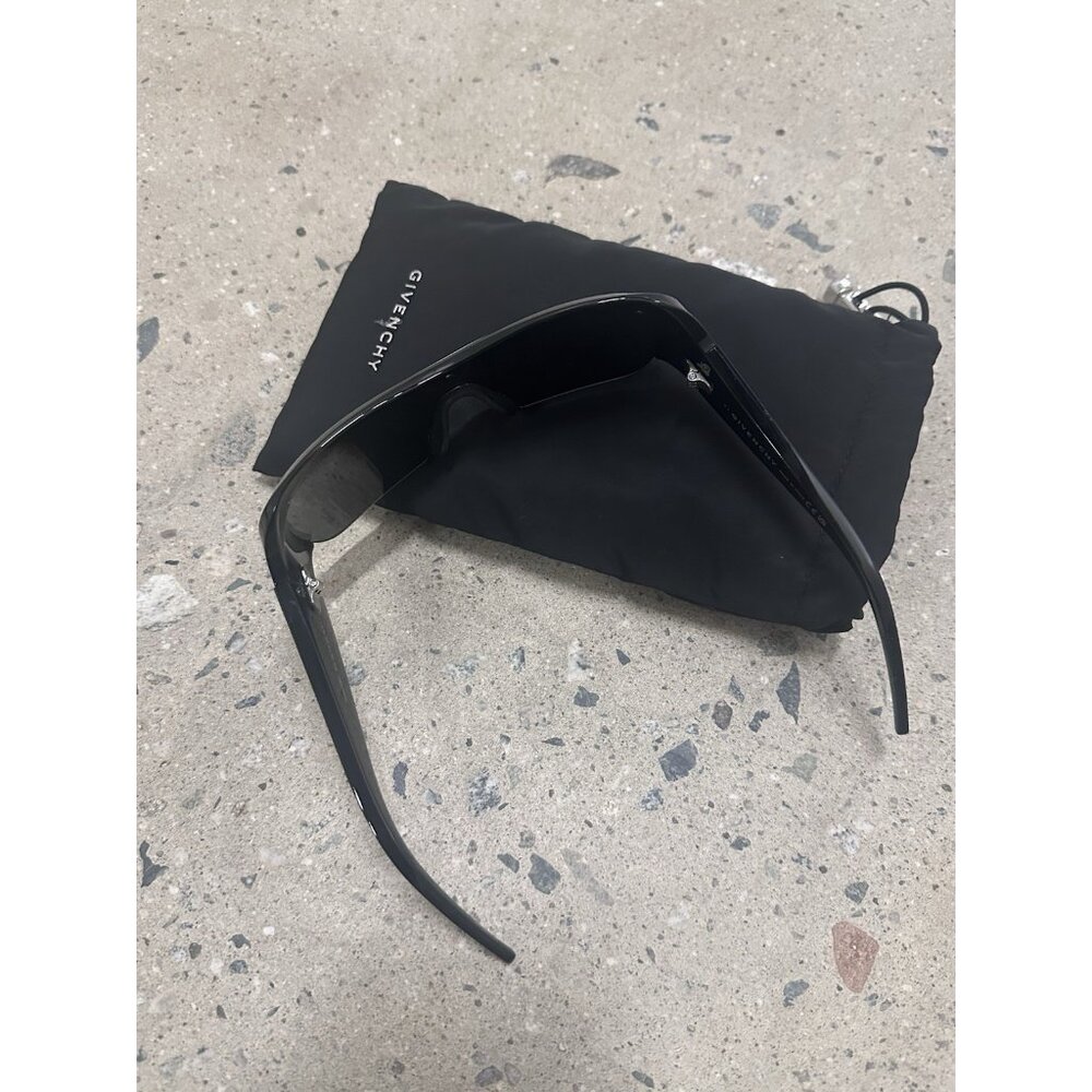 Givenchy Shield Sunglasses in Shiny Black & Smoke - Picture 8 of 8
